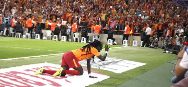 KAIYUN 中国大陆-男排超级联赛上演“天王山之战”