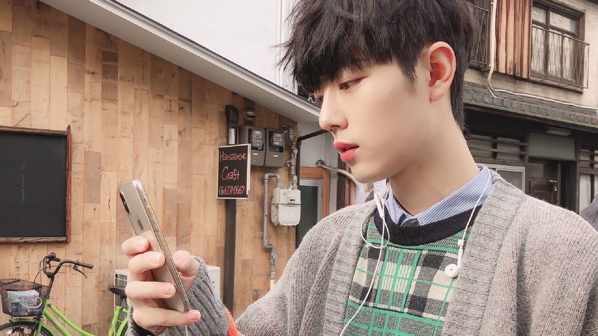 奥预赛中国青年队出战 球迷现场支持不断，中国青少年奥林匹克竞赛官网